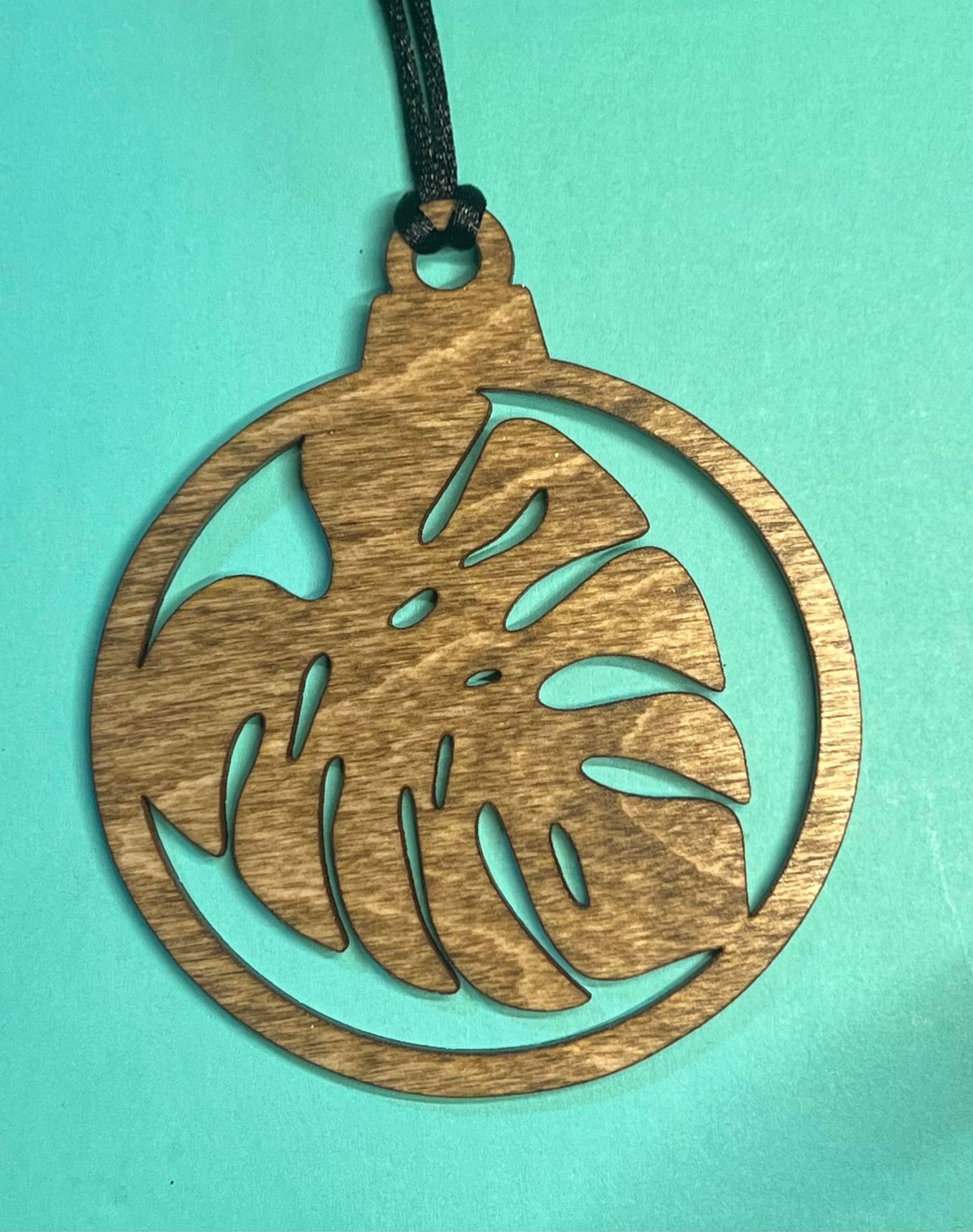Monstera Leaf Ornament