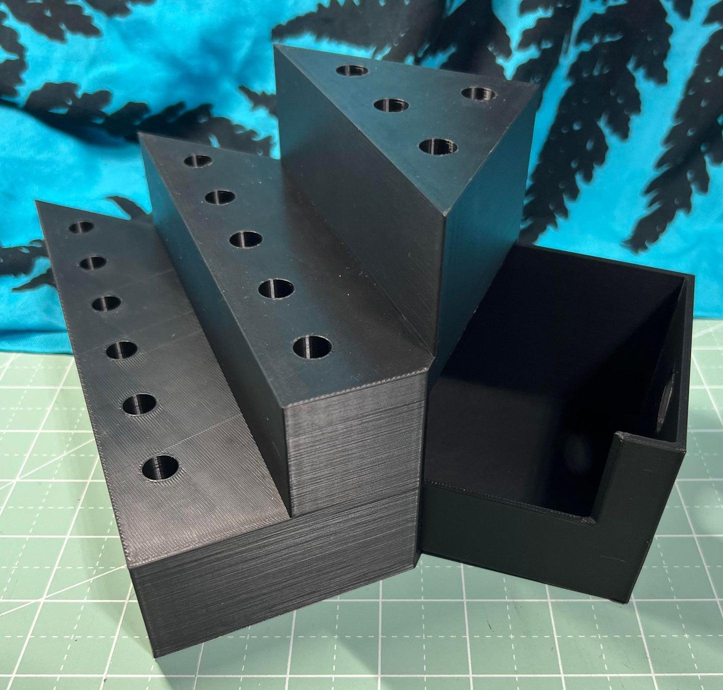 **SPECIAL ORDER - PLEASE INQUIRE** Tiered Focal Bead Pen RIGHT SIDE Stadium (Peni)