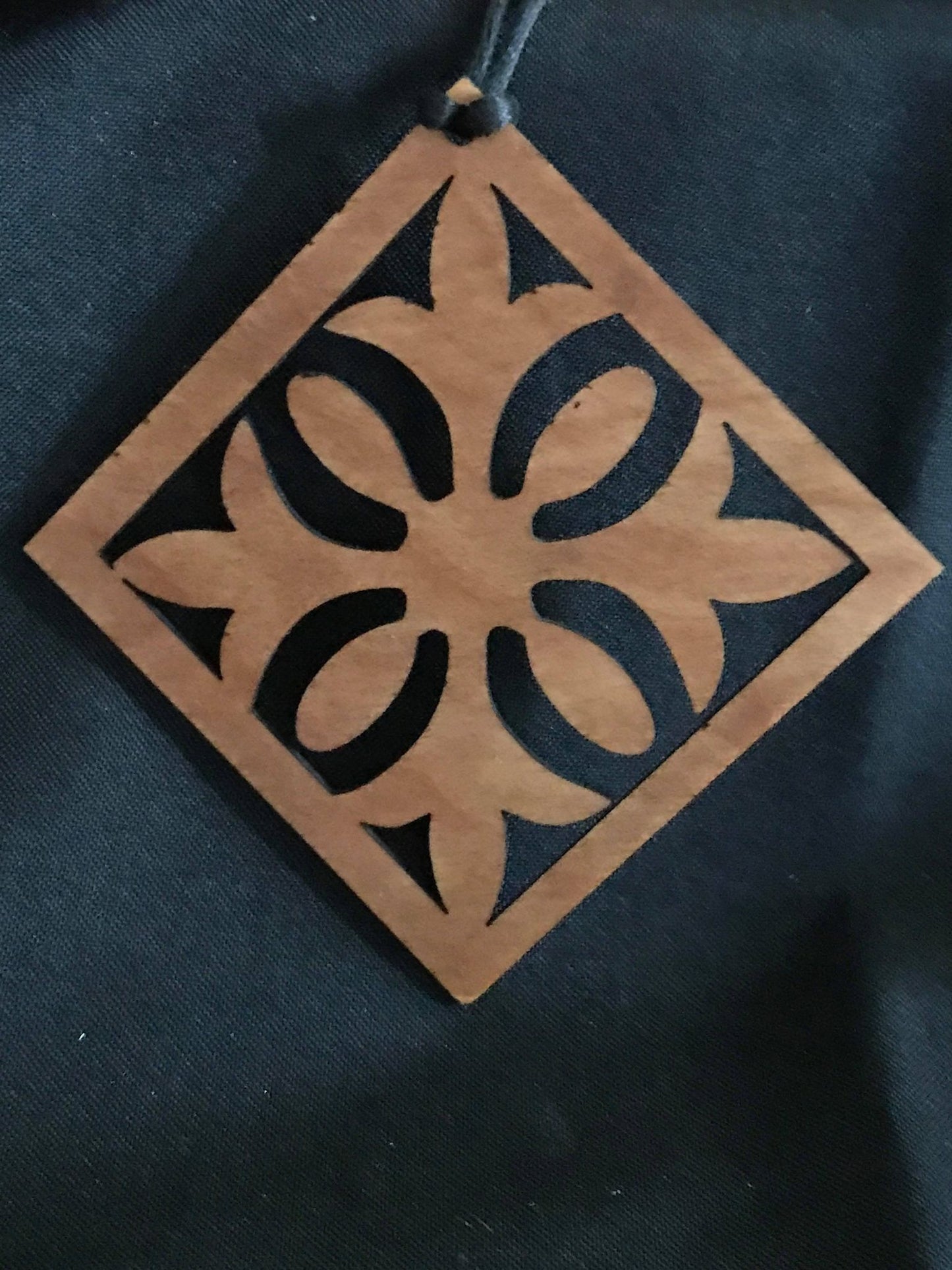 Ti Leaf Square Quilt Ornament