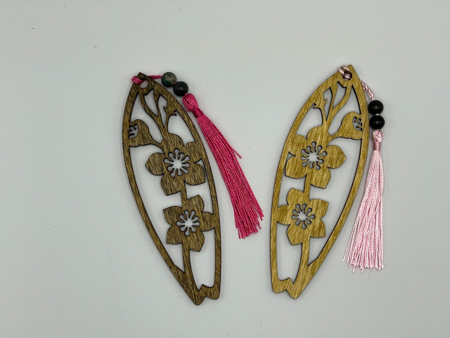 (1) Bookmark - Sakura (cherry blossoms)