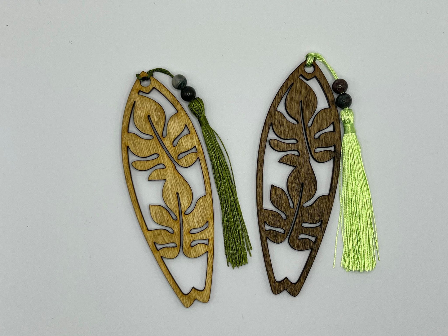 (1) Bookmark - Laua'e Leaves