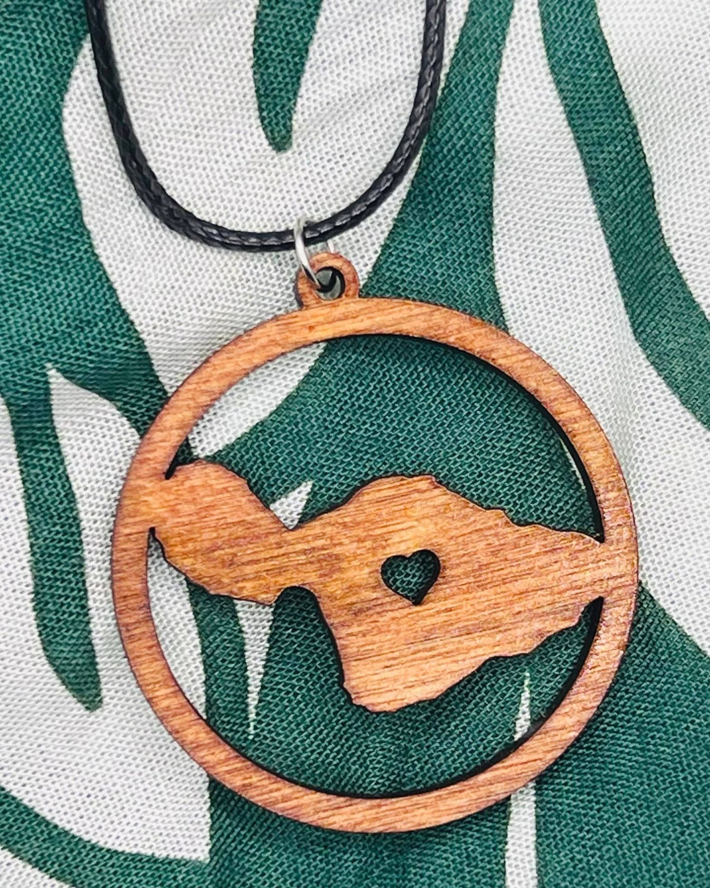 Pendant Necklace Maui Love