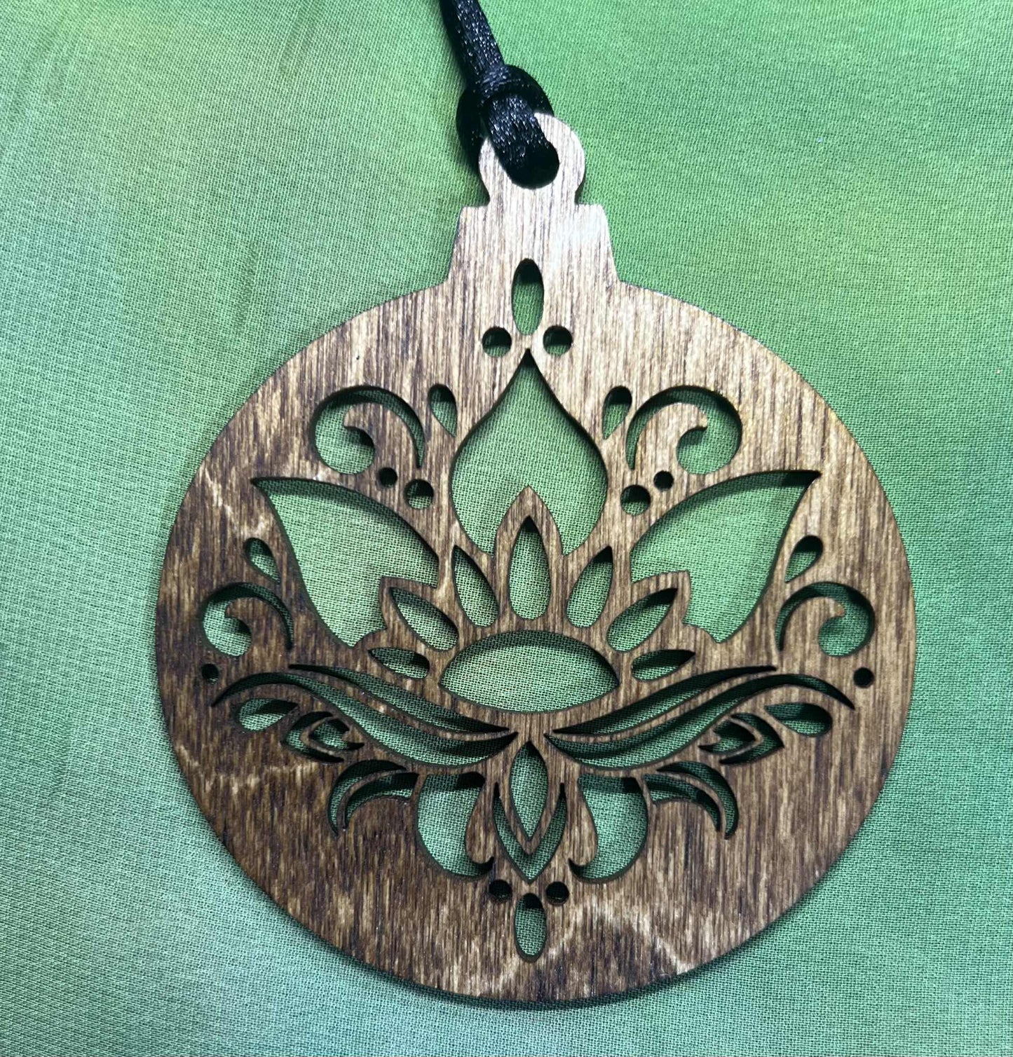 *NEW Lotus Mandela Ornament