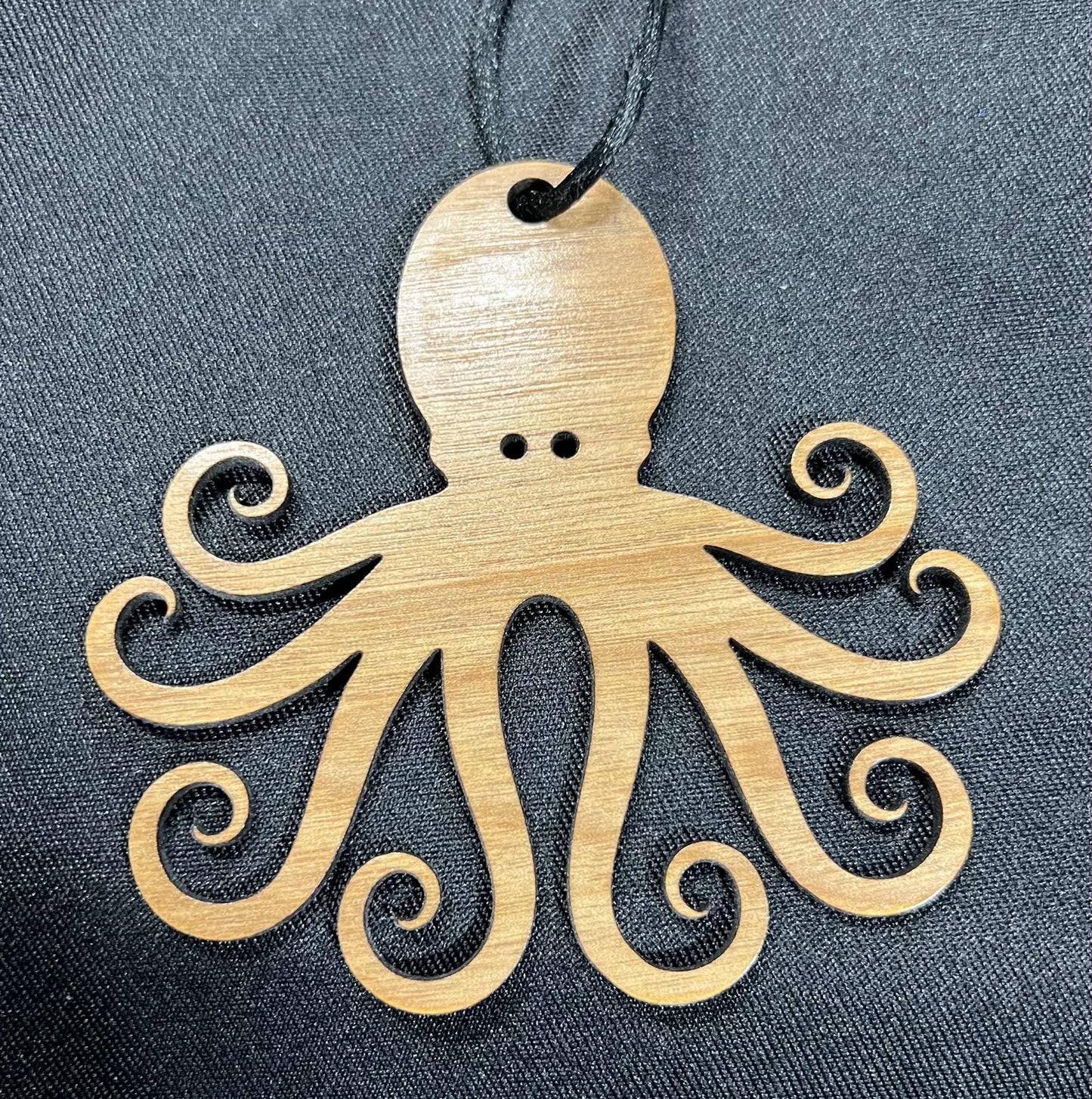 Tako - He'e - Octopus Cutout Ornament