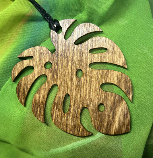 *NEW Monstera Cut out 2025 (larger) Ornament