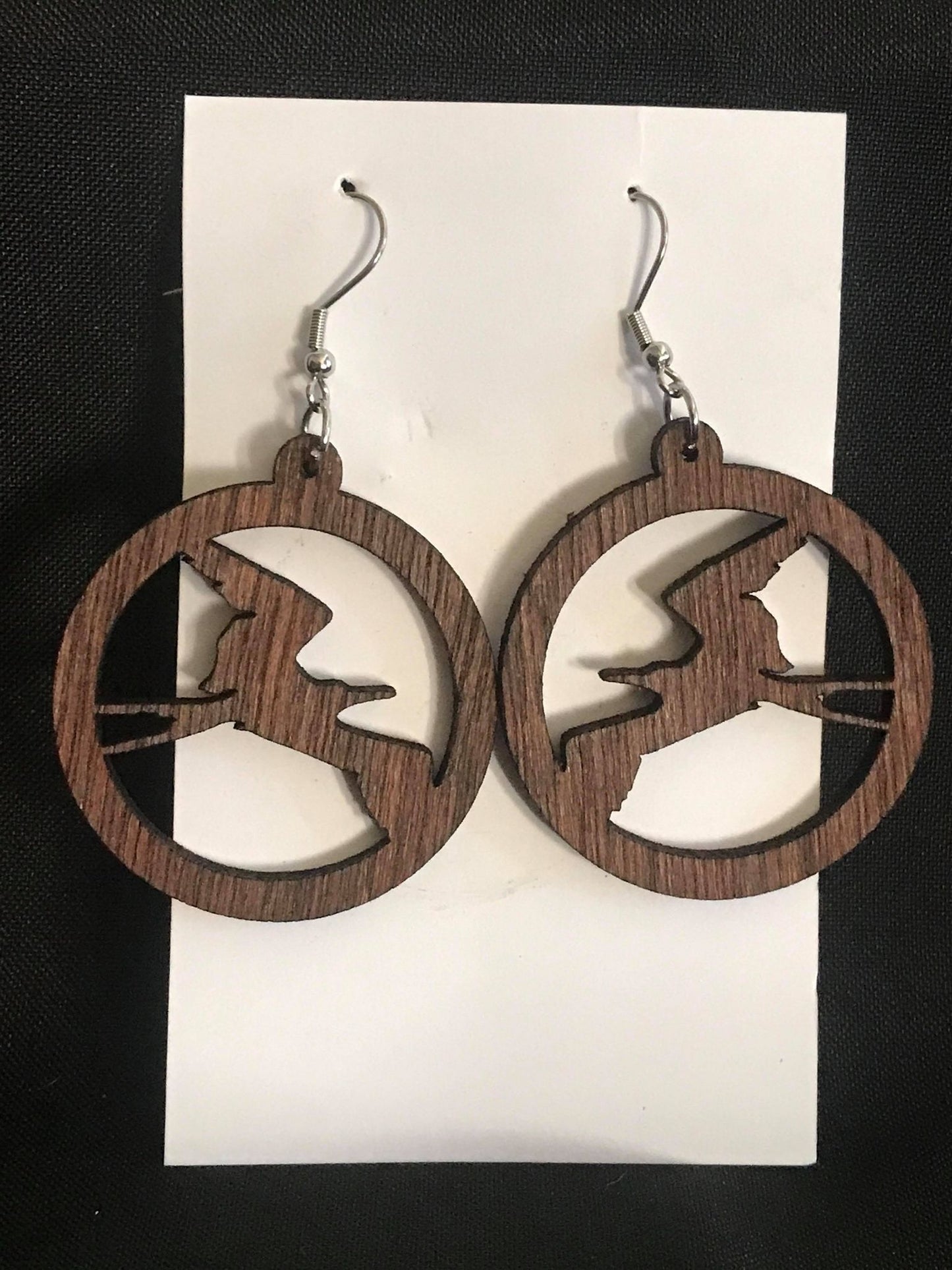 Iwa Bird Circle Earring