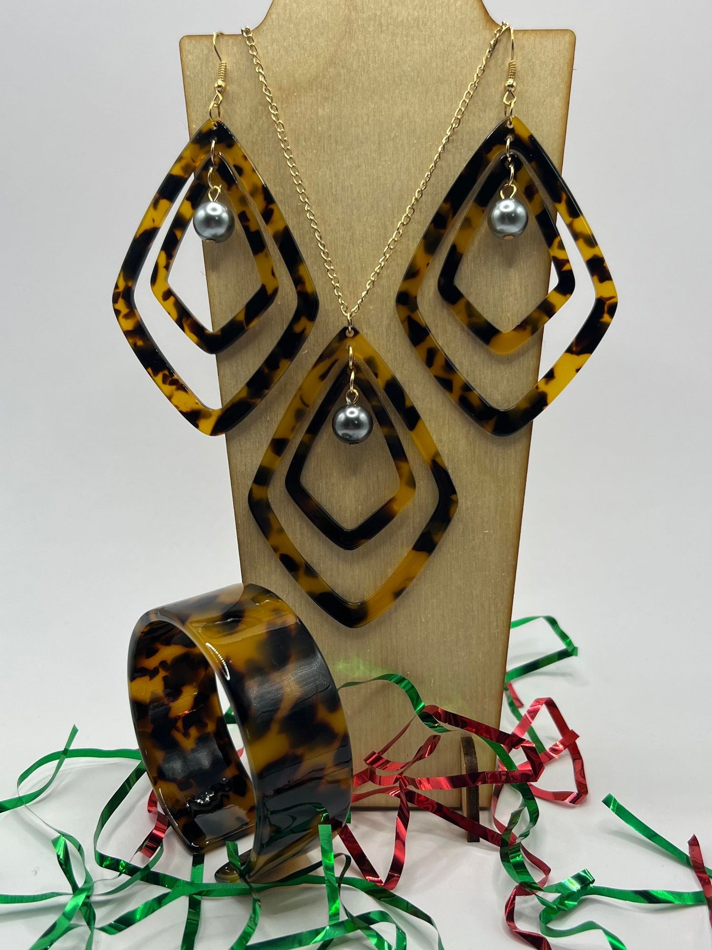 Diamond Shape Geometric Tortoise Shell Set